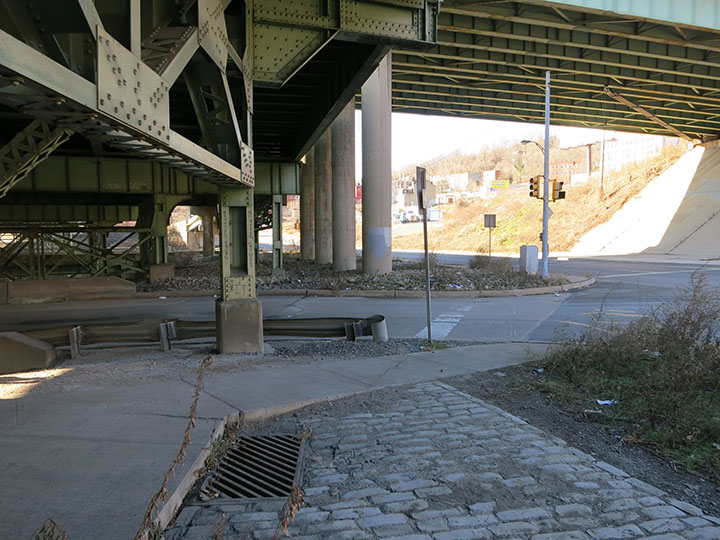 Missing Crosswalk on Forbes Avenue